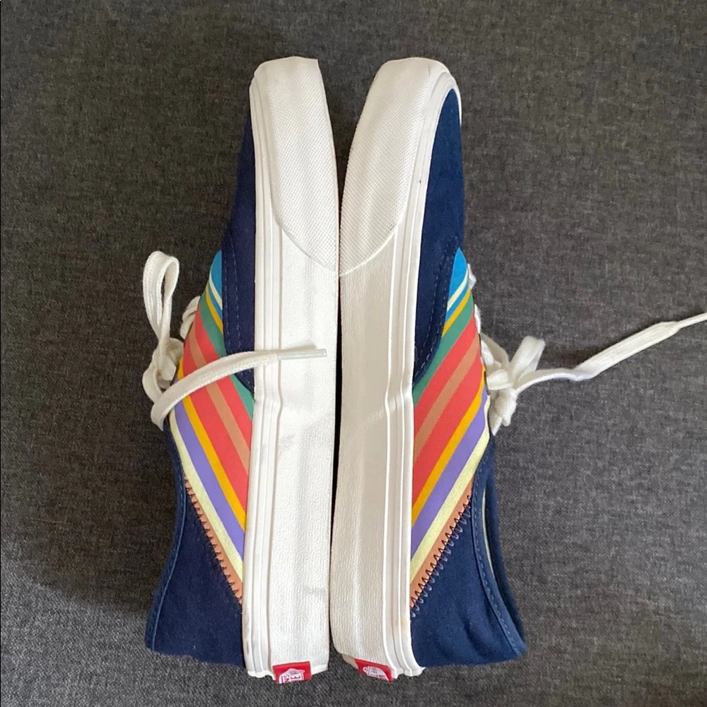 Vans Navy and Rainbow Stripe Sneakers women’s size 7.5 - Picture 7 of 13